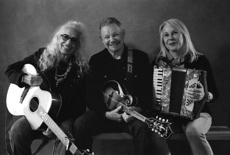 TheRefugees Promo photo